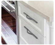 Moderner, minimalistischer, leichter Luxus-Schranktürgriff