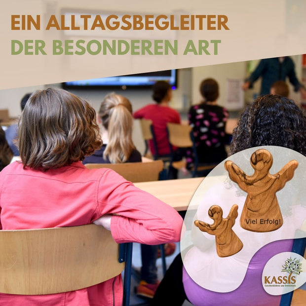 Schutzengel als Handschmeichler aus Olivenholz-4