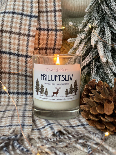 Friluftsliv Scented Candle - Scandinavian Forest in Autumn or Spring